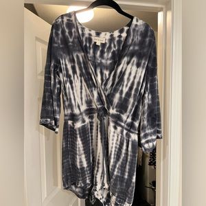 Cloth and stone XS romper. Barely used. Excellent condition